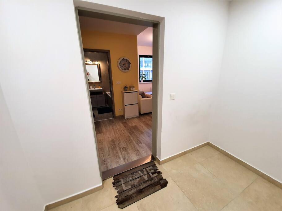 Comfy & Stylish Flat In The Centre + Parking Apartament